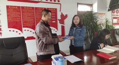 民豐種業(yè)支部委員會召開第一季度黨員大會，研究部署年度工作